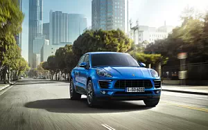 Porsche Macan S     