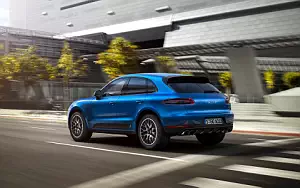 Porsche Macan S     