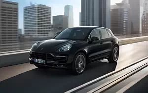 Porsche Macan Turbo     