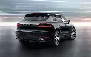 Porsche Macan Turbo     