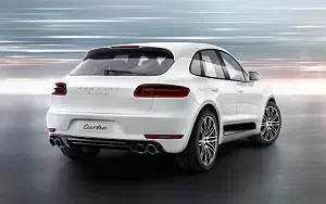 Porsche Macan Turbo     