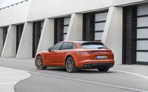 Porsche Panamera Turbo S Sport Turismo     