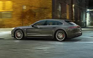 Porsche Panamera Turbo Sport Turismo     