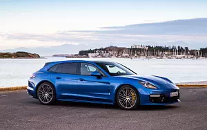 Porsche Panamera Turbo Sport Turismo     