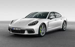 Porsche Panamera 4 E-Hybrid     