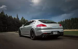 Porsche Panamera 4S US-spec     