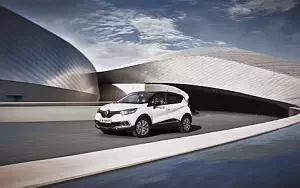 Renault Captur Initiale Paris     