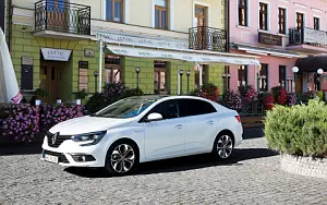 Renault Megane Sedan     