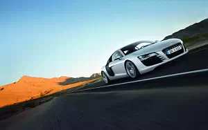 Audi R8 wide wallpapers