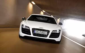 Audi R8 5.2 FSI Quattro wide wallpapers