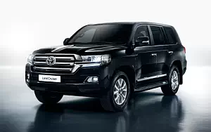 Toyota Land Cruiser 200     