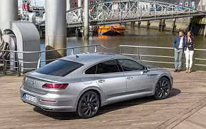 Volkswagen Arteon 4MOTION Elegance     