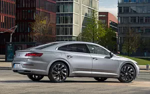 Volkswagen Arteon 4MOTION Elegance     