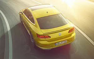 Volkswagen Arteon R-Line     