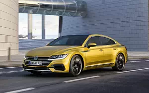 Volkswagen Arteon R-Line     