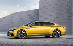 Volkswagen Arteon R-Line     