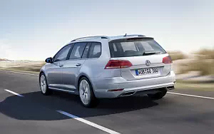 Volkswagen Golf TDI Variant     