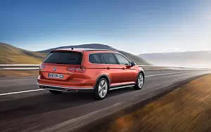 Volkswagen Passat Alltrack     