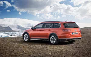 Volkswagen Passat Alltrack     