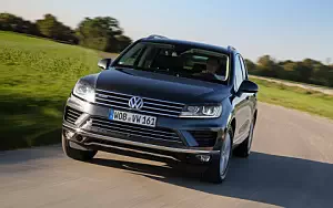 Volkswagen Touareg Hybrid     