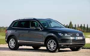 Volkswagen Touareg Hybrid     