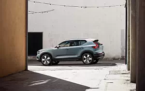 Volvo XC40 T5 Momentum     