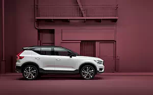 Volvo XC40 T5 R-Design     