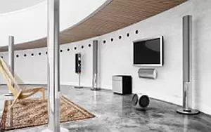 Bang & Olufsen BeoVision 4 with BeoLab 1 BeoSystem 2 and BeoLab 2    HD 