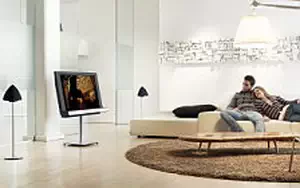 Bang & Olufsen BeoVision 8 40 with BeoLab 4    HD 