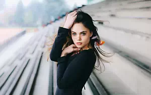   HD   