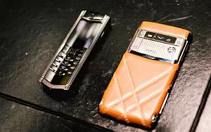 Vertu      HD 