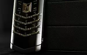 Vertu      HD 