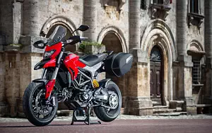 Ducati Hyperstrada   HD   