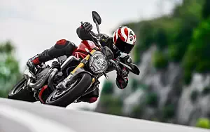 Ducati Monster 1200 S   HD   