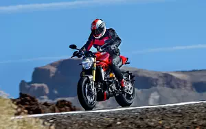Ducati Monster 1200 S   HD   