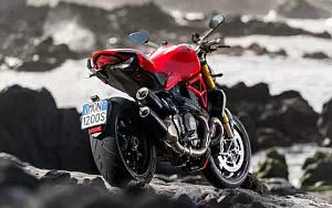 Ducati Monster 1200 S   HD   