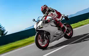 Ducati Superbike 899 Panigale   HD   