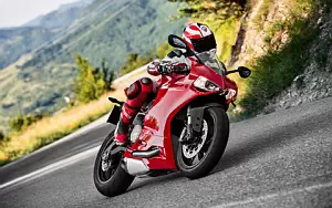 Ducati Superbike 899 Panigale   HD   