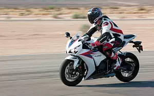 Honda CBR1000RR   HD   