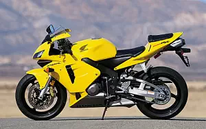 Honda CBR600RR   HD   