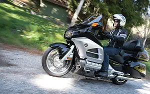 Honda Gold Wing   HD   