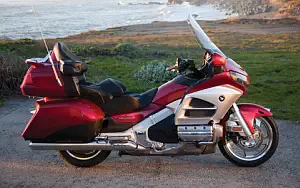 Honda Gold Wing   HD   