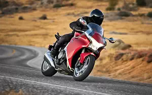 Honda VFR1200F   HD   