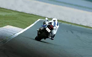 Suzuki GSX-R1000   HD   