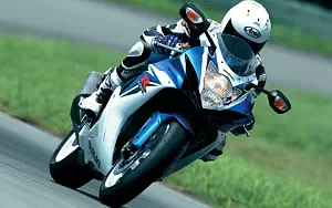 Suzuki GSX-R600   HD   