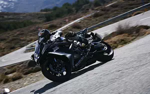 Suzuki GSX-R750   HD   