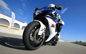 Suzuki GSX-R750   HD   