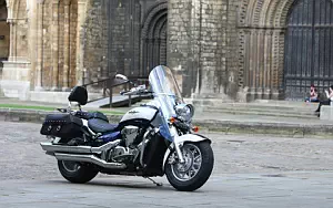 Suzuki Intruder C1800R   HD   