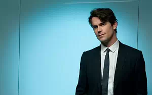 White Collar     HD 