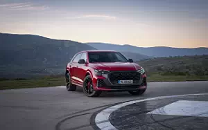 Audi RS Q8 performance  